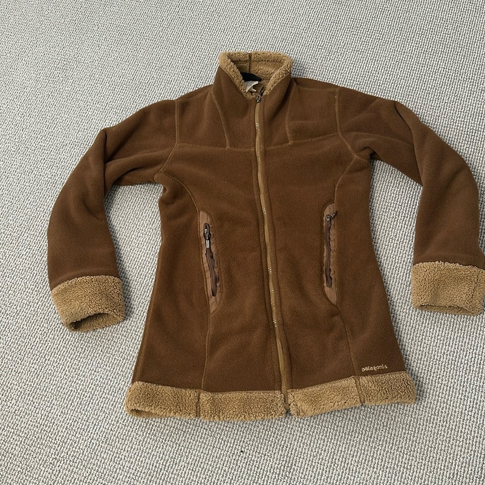 Women’s Small Brown Patagonia Synchilla Fleece Car Coat.